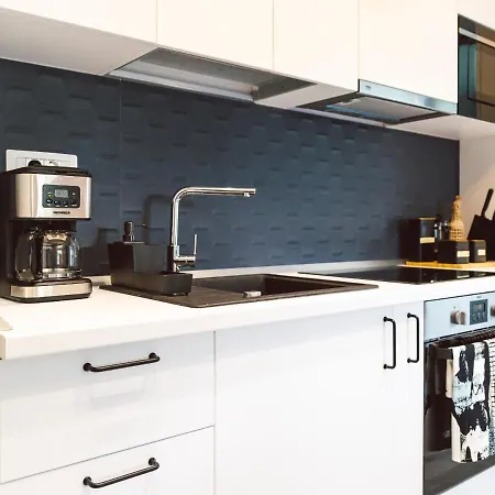 Union Pearl - Center-sky Bar At 12th Floor *