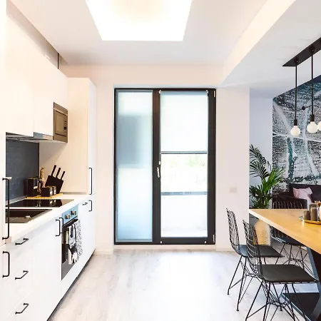 Union Pearl - Center-sky Bar At 12th Floor Διαμέρισμα Βουκουρέστι