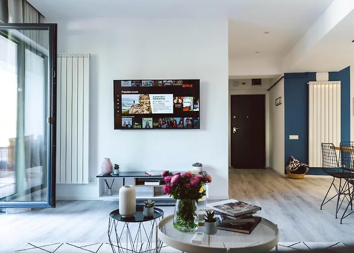 Union Pearl - Center-sky Bar At 12th Floor