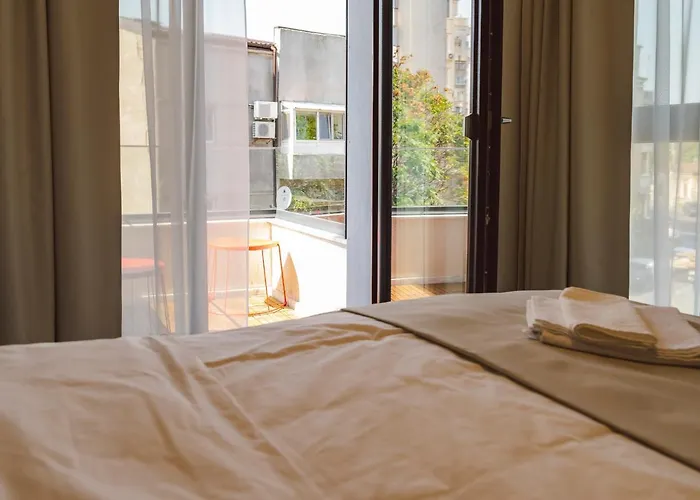 Union Pearl - Center-sky Bar At 12th Floor Bucureşti