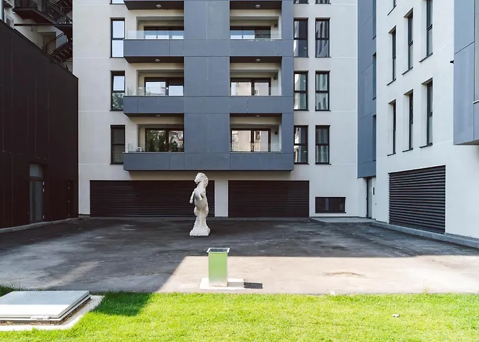 Union Pearl - Center-sky Bar At 12th Floor *