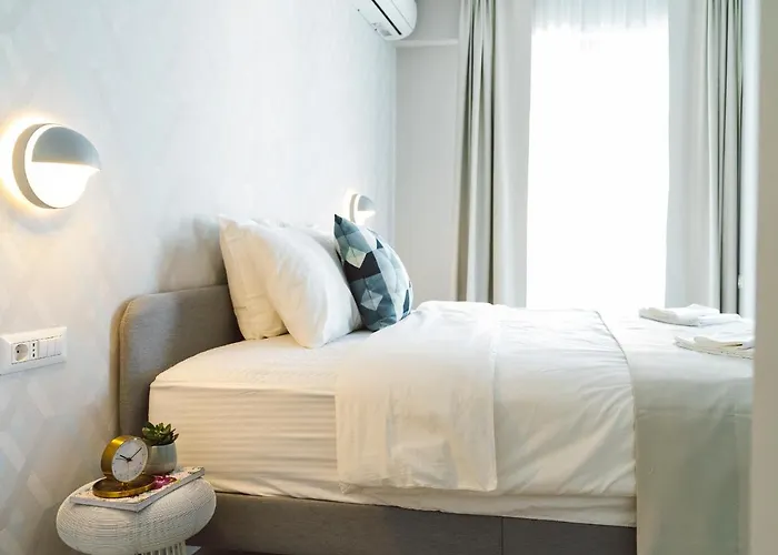 Union Pearl - Center-sky Bar At 12th Floor